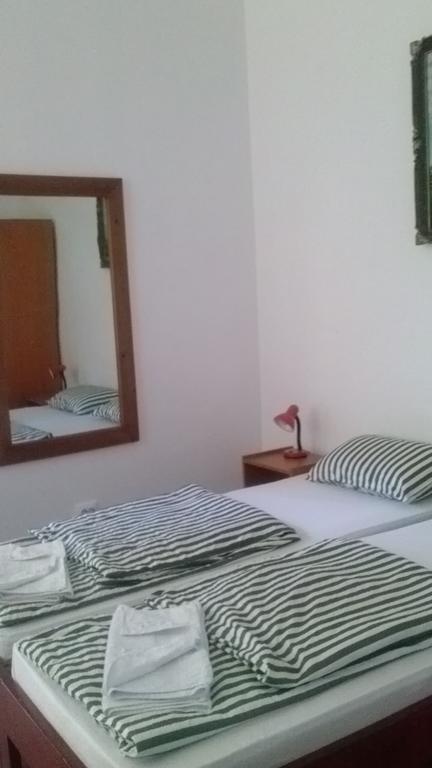 Guesthouse Daniel Oradea Eksteriør billede